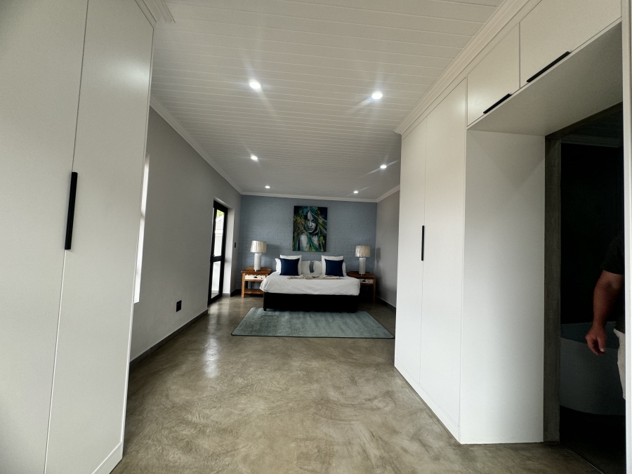 3 Bedroom Property for Sale in Flamwood North West